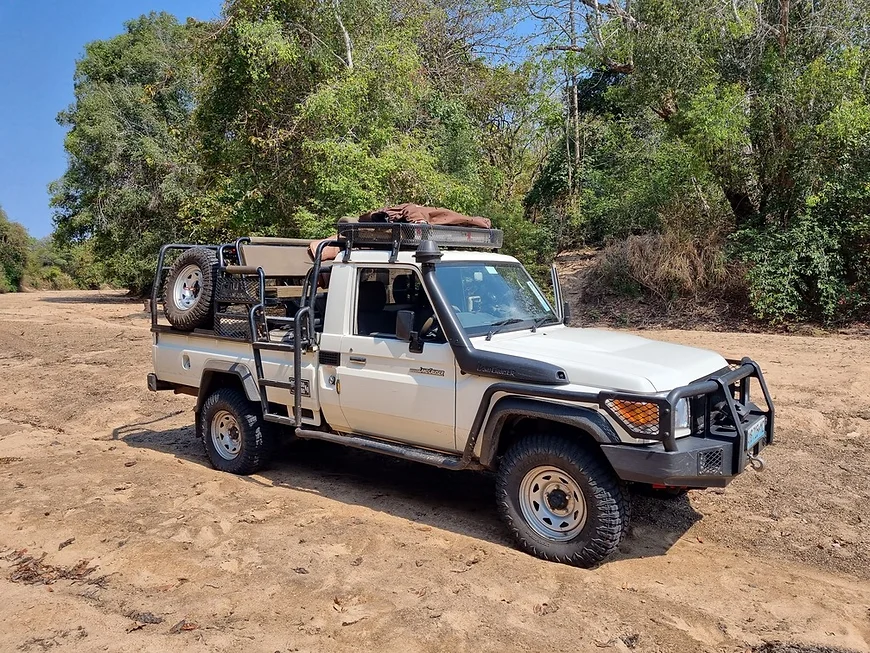 Car transportation while hunting in Mozambique
